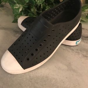 Native Jefferson Sneakers